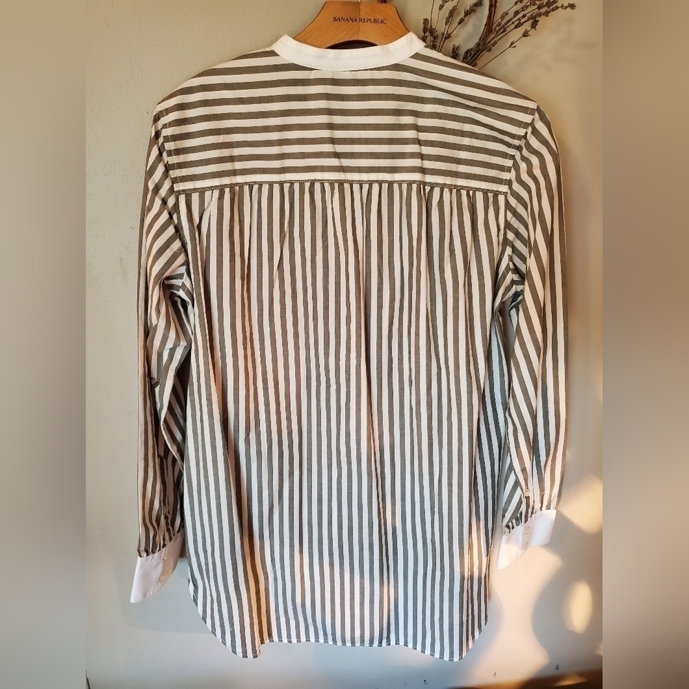 Landsend Long Button Down - Picture 6 of 8